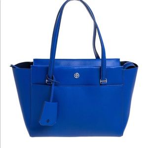 Authentic Tory Burch Parker tote!